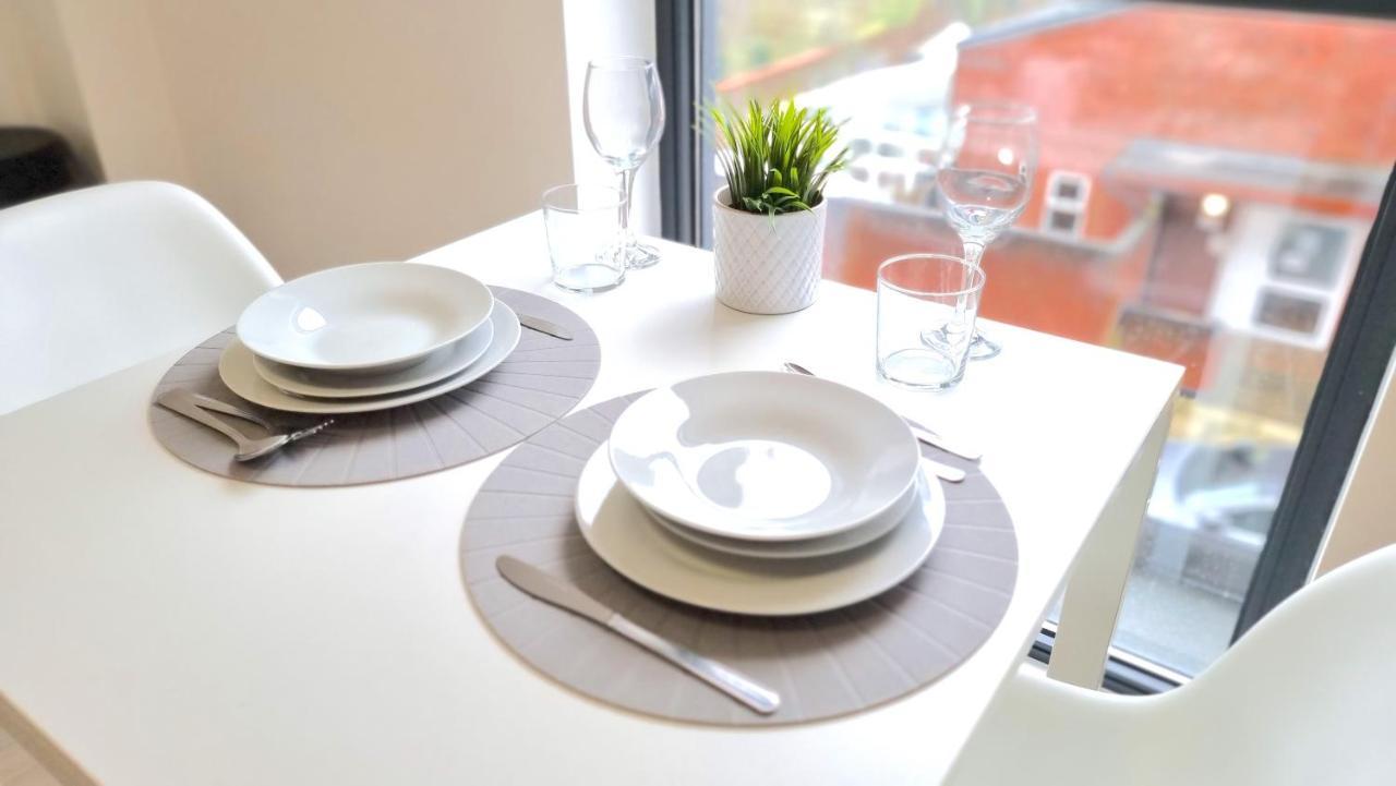 Spacious City Studio / Wifi / Parking Liverpool Ngoại thất bức ảnh